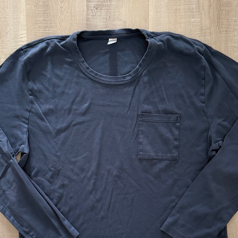 Men's LAKE Pima Cotton Navy Long Sleeve Pocket Shirt - Picture 3 of 3